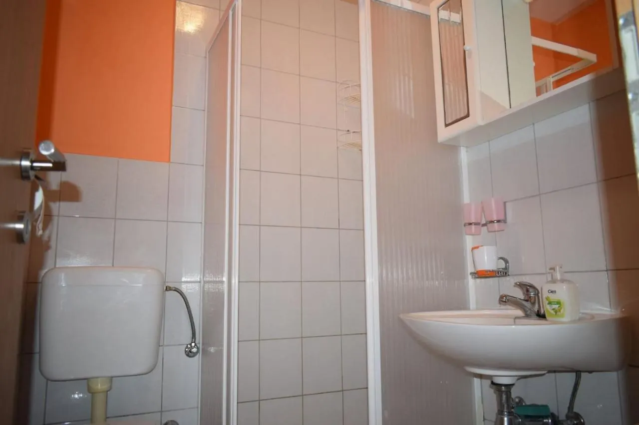 Apartmani Veronika Nin